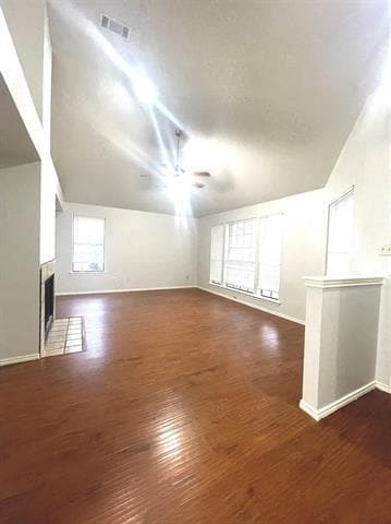Building Photo - 1401 Marigold Dr