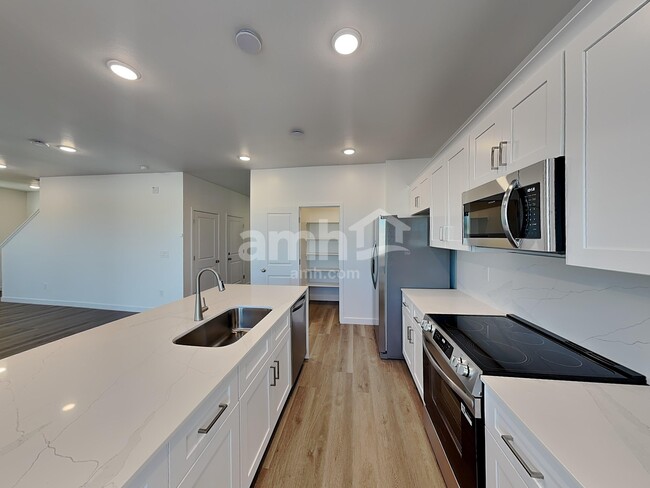 Photo - 9730 W Luxton Ln