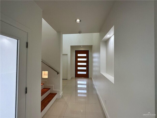 Photo - 28 N 43rd St
