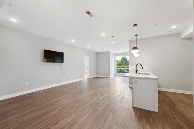 Photo - 1841 N Gratz St Unit C4