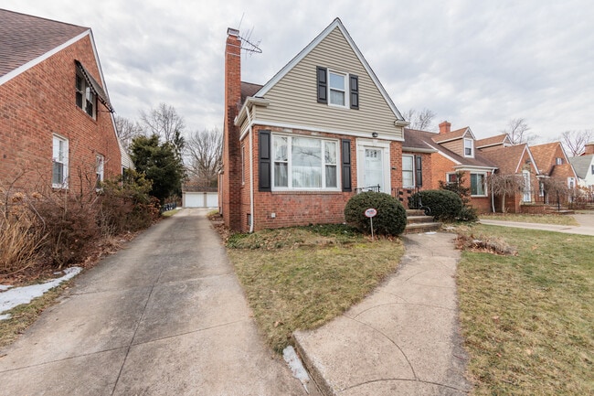 Photo - 4040 Ardmore Rd