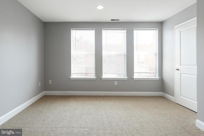 Photo - 1940 N Gratz St Unit 2