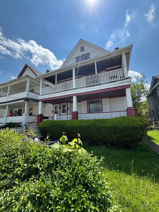 Photo - 1750 Alcoy Rd Unit 3