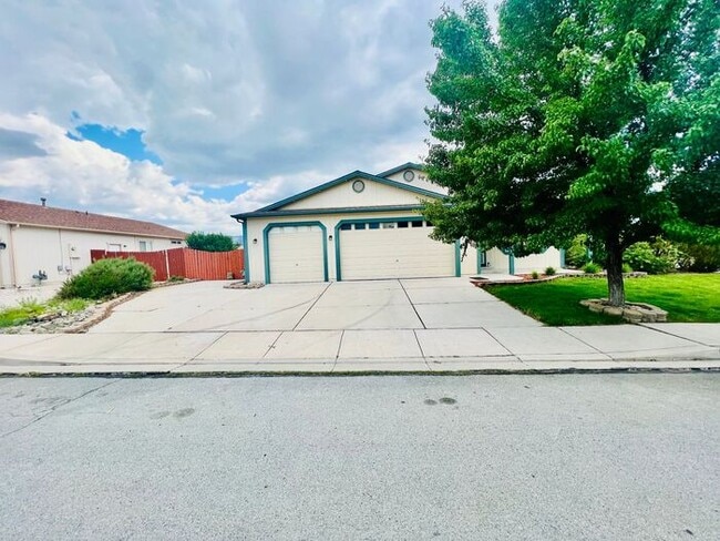 Photo - 17820 Boxelder Ct