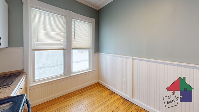 Photo - 28 East St Unit 3