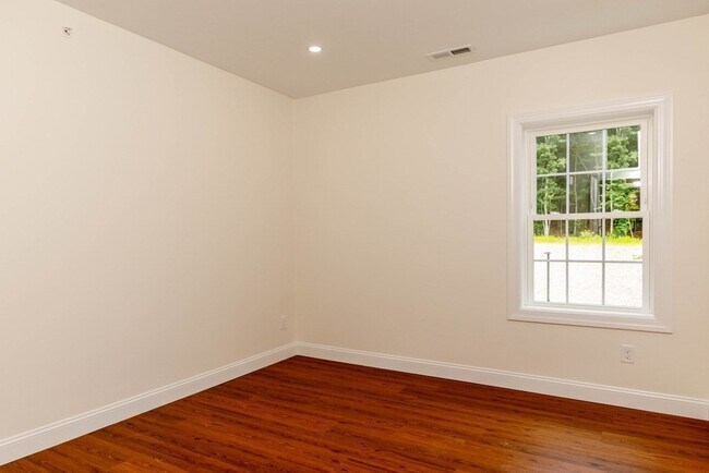 150 State Rd E Unit 9