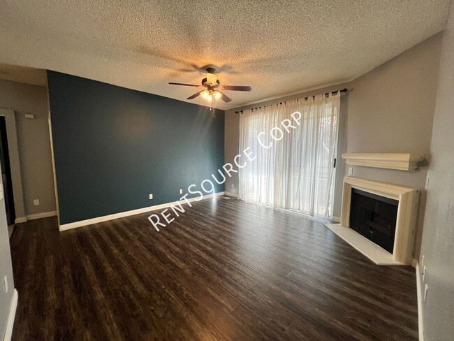 Photo - 2813 W Avenue K12 Unidad #266