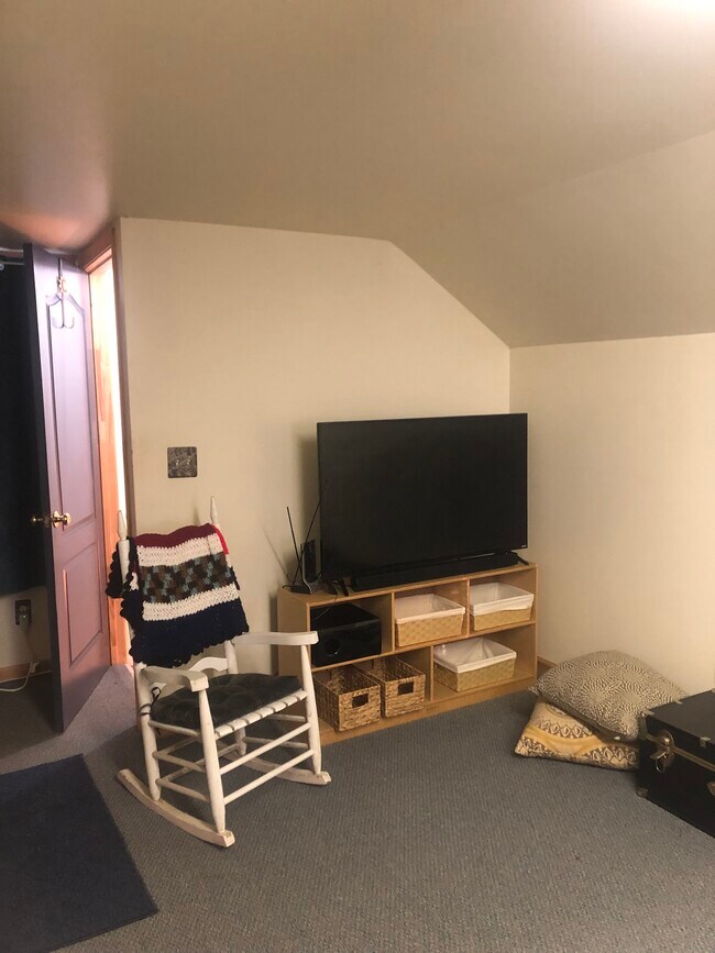 Photo - 12550 Deaton Ln Unit Furnished efficiency