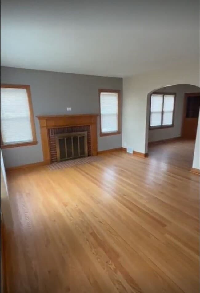 Photo - 8902 W Silver Spring Dr