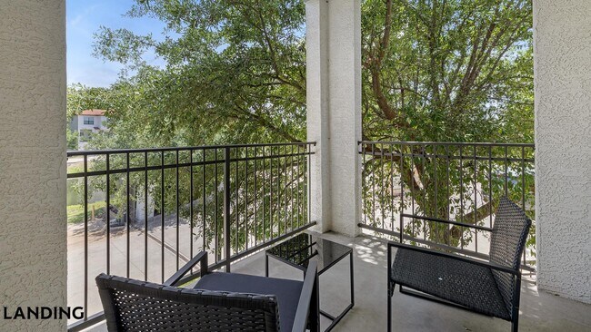 3232 N Garland Ave Unit 10-80BW