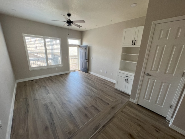 Building Photo - 9514 Pearl Cir Rental