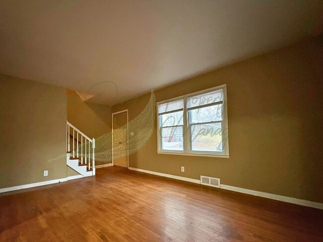 Photo - DUPLEX IN INDEPENDENCE!!!!