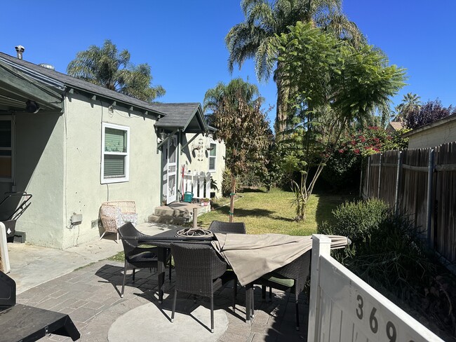 Building Photo - 3693 Donald Ave