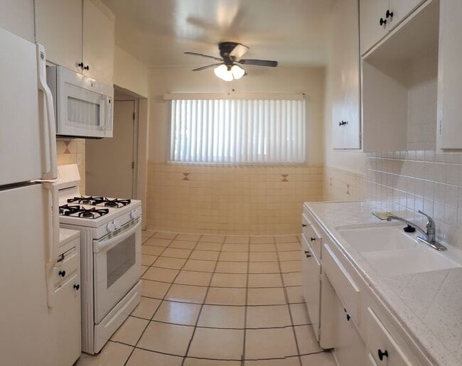 Photo - North Park Charmer! 1bdr with hardwood floors (Texas)