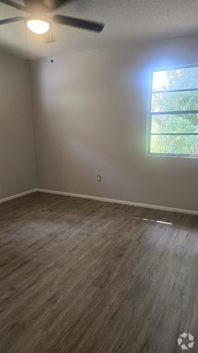 Building Photo - 3072 S Clematis Way Rental