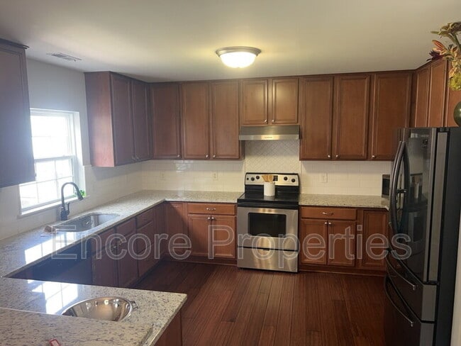 Photo - 4504 Bay Point Dr