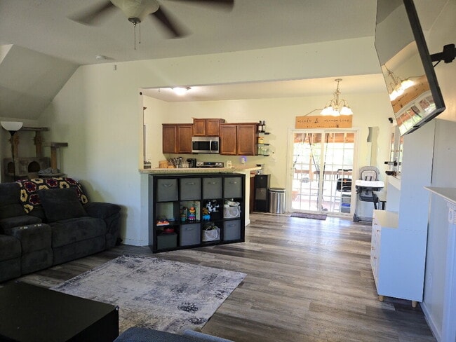 Photo - 213 Cottage Brook Ct