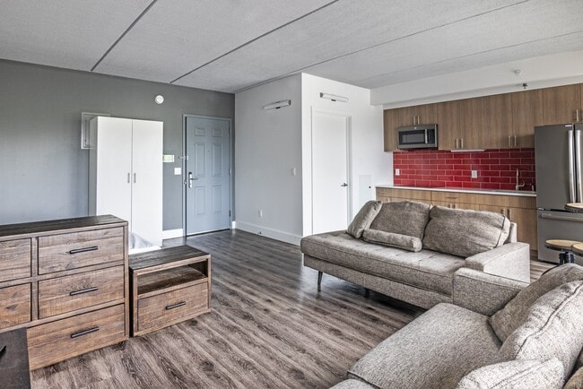 Photo - 2406 Hoffman St