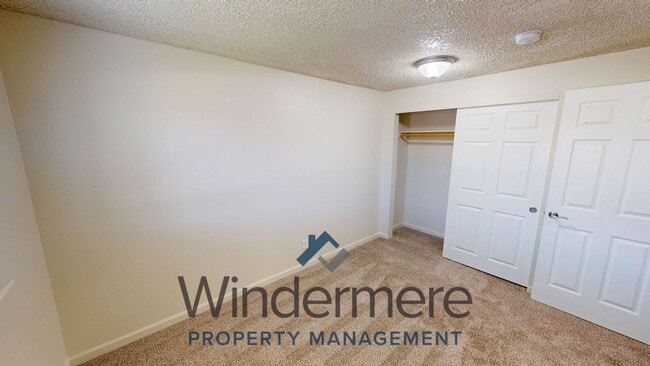 Photo - 1928 J St
