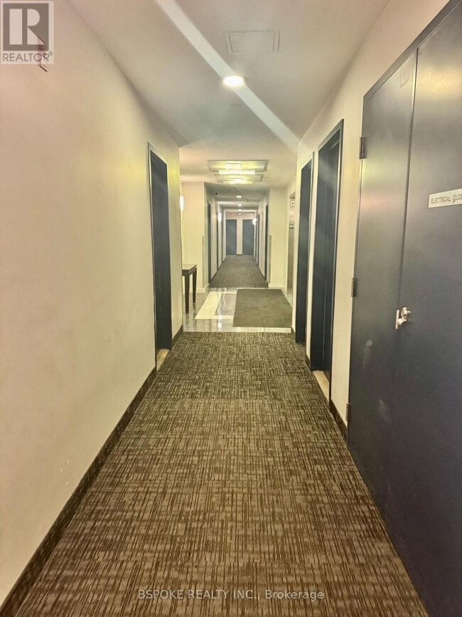 Photo - 2464 Weston Rd Unité 808