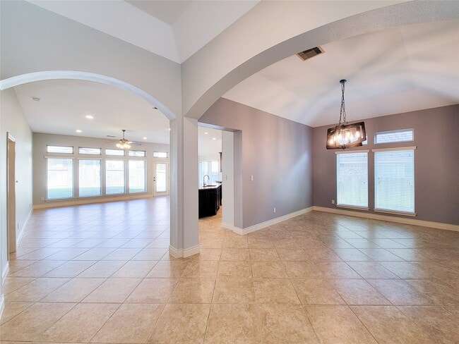 Photo - 106 Colina Vista Way