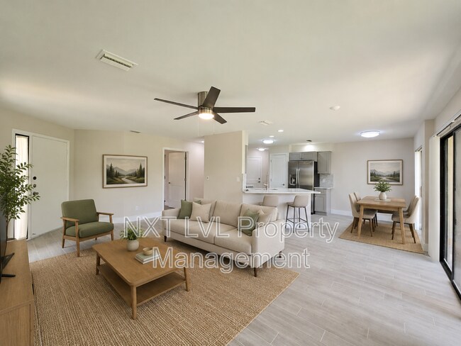 Photo - 7170 Golden Eagle Ct Unidad #114