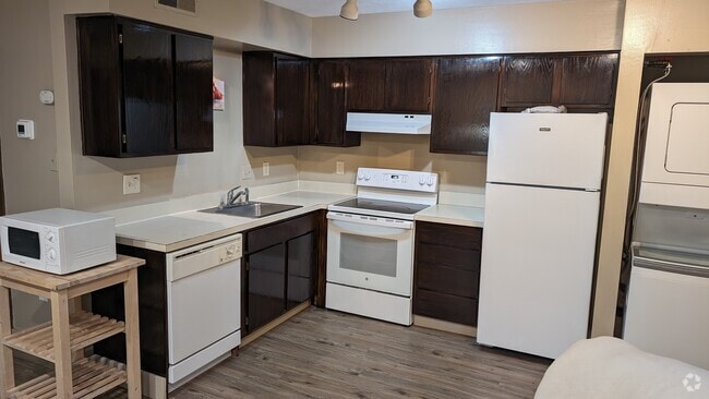Building Photo - 3240 Niagara Sq Unit 3240 Rental