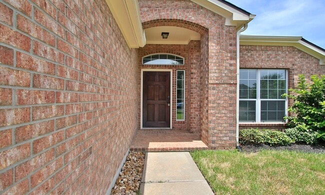 Photo - 8730 Cedar Walk Dr
