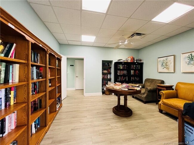 Photo - 3392 NE Causeway Blvd Unidad 103 Rental