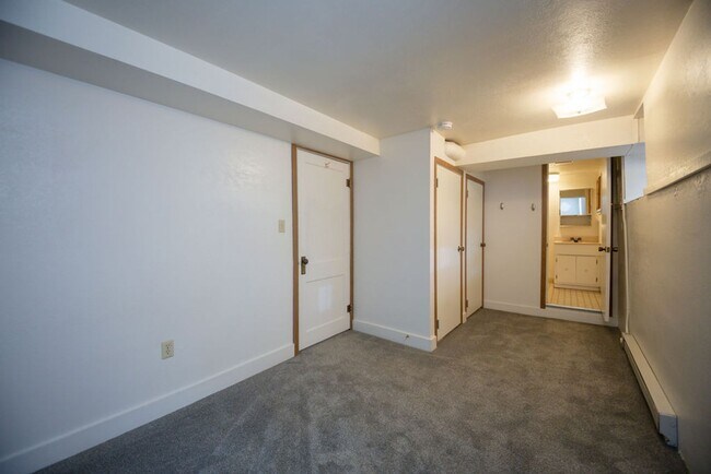 Photo - *LO* 512 1/2 S Loomis Unit 512 1/2 S Loomis Ave