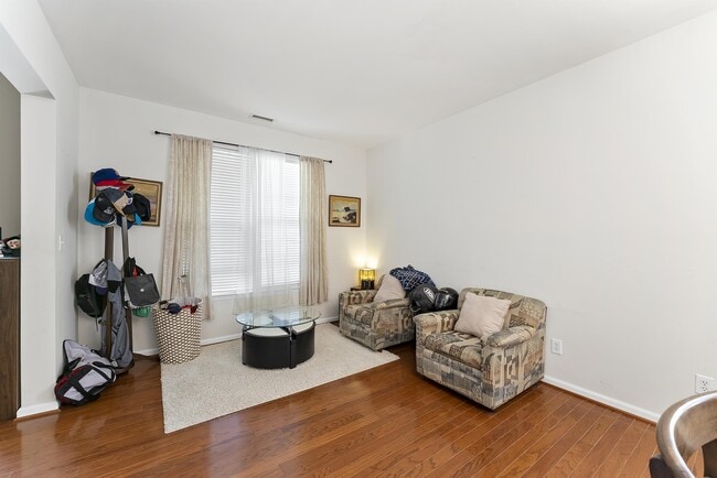 Photo - 5524 Running Fox Ln