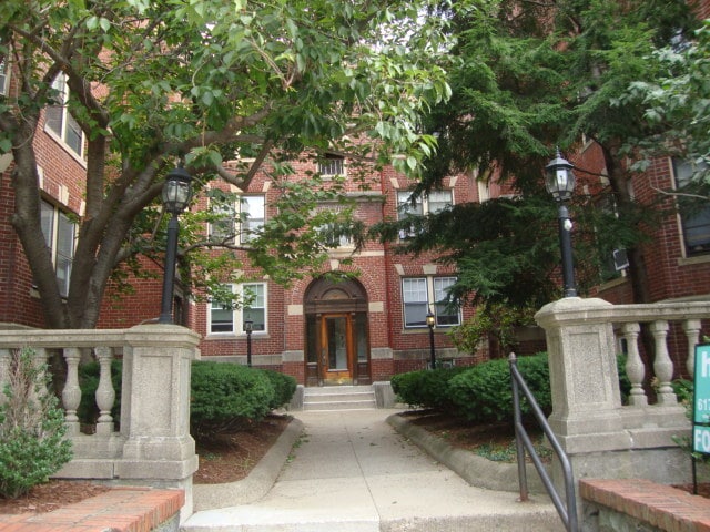 Photo - 19 Short St Unit 4