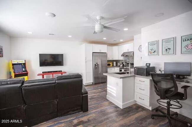 Photo - 16627 N 45th Pl Unidad A