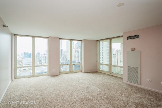 900 W Washington Blvd Unit 32E