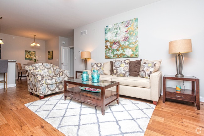 2BR, 2BA - 1,088 SF - Living Room - Palomar View Apartments
