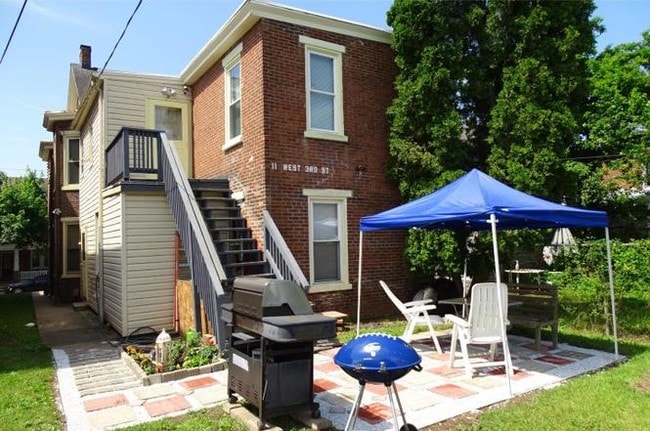 Photo - 11 W 3rd St Unit 2