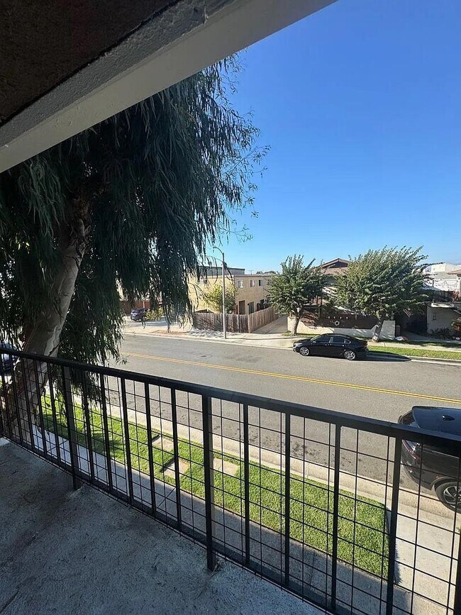 Photo - 16861 Green Ln