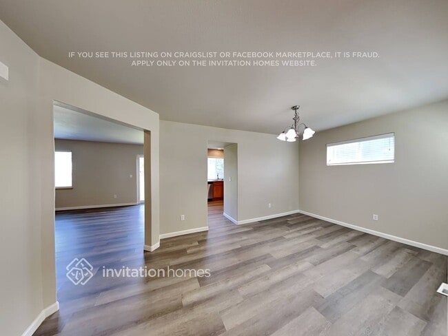Photo - 1314 Hardtke Ave NE