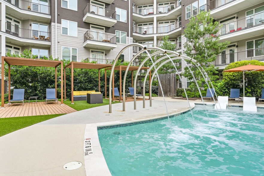 Resort-Style Pool
