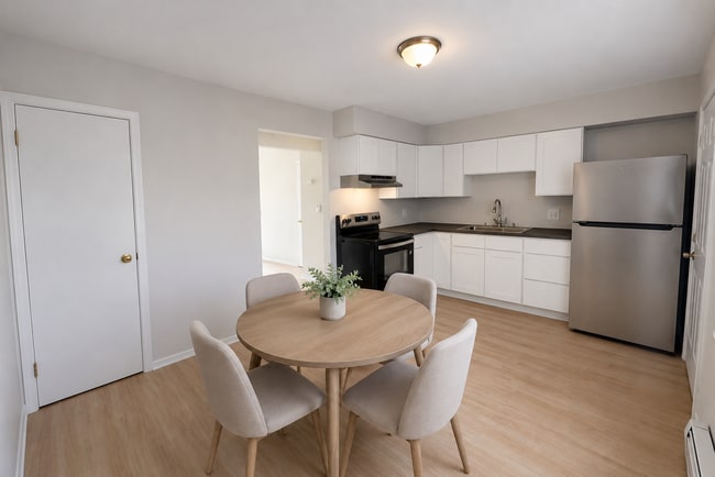 Photo - Newly Renovated 2 Bed, 1.5 Bath Townhome – Prime Location Near 28th Street Unit Apt 3