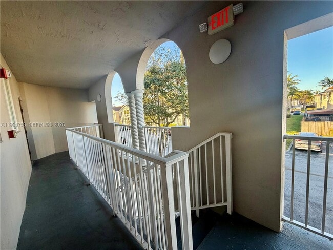 Photo - 1692 SE 29th Ct Unit 201