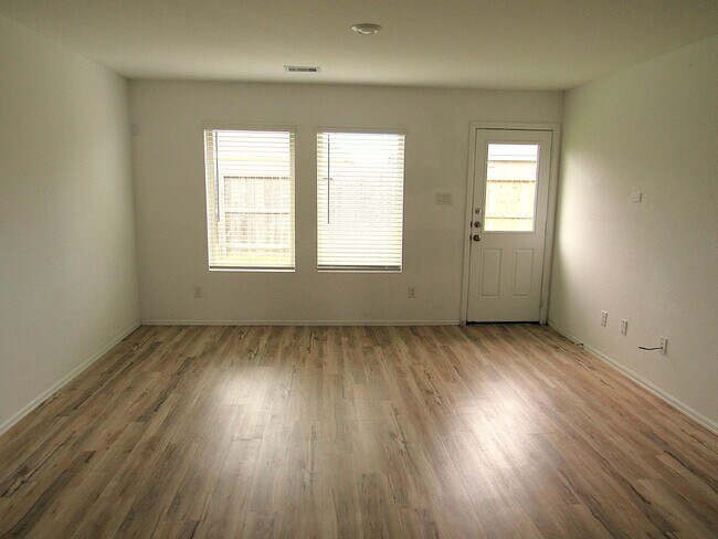 Photo - Baytown/Highlands Ready to be Occupied