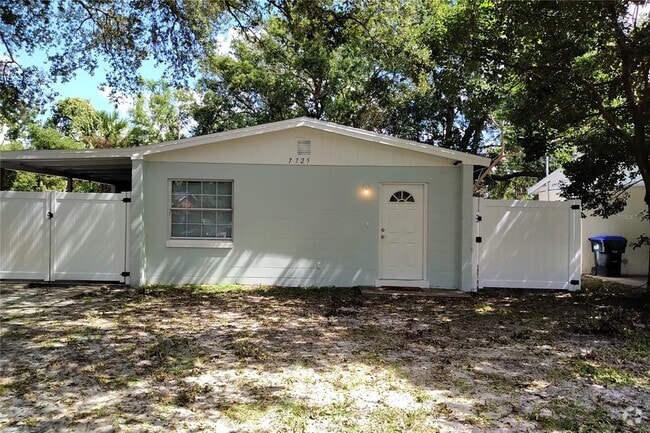 Building Photo - 7725 Mandarin Dr Rental