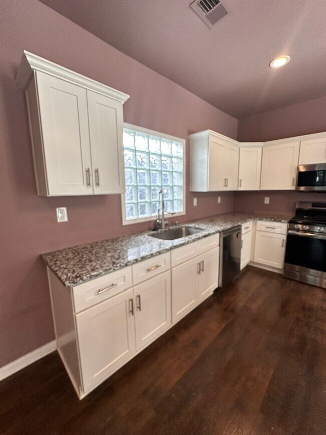 Photo - Prime Location Near NuLu, Downtown & Medical Districts