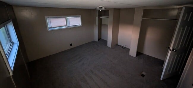 3965 Tenniel Dr Unit 3965 Tenneil Dr