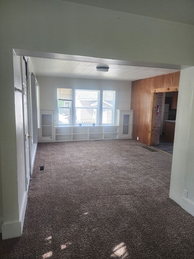 Photo - 513-515 NE Kamiaken Street Unidad 515