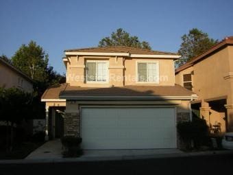 Photo - 566 Hooper Ave