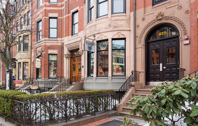 Photo - 45 Newbury St Condo Unit Newbury St #3f