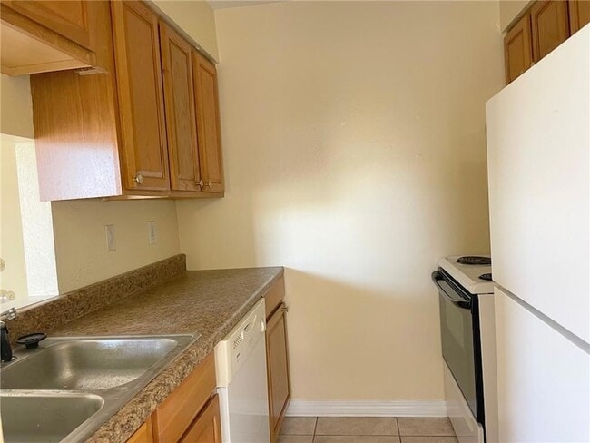 Photo - 213 Rosebud St Unit D