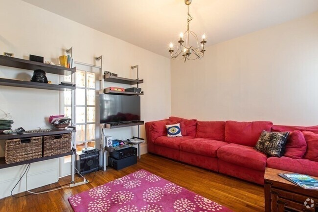 Building Photo - 37 Revere St Unit 7 Rental